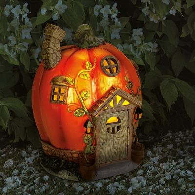 Smart Solar Humpkin House (The Elvedon Collection)